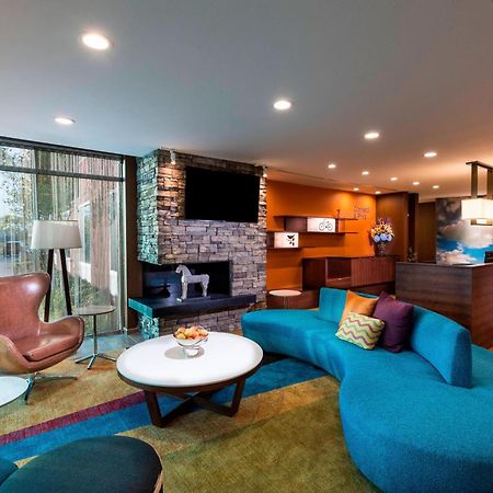 Fairfield Inn & Suites By Marriott Dallas Уаксахачи Екстериор снимка